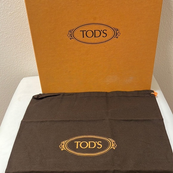 Tod's Gomma T115 64A Tron Ghetta Bootie - Picture 14 of 16